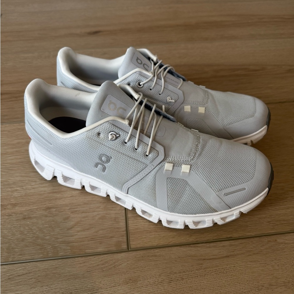 On Running Cloud 6 Men's Light Gray Athletic Shoes - UEC